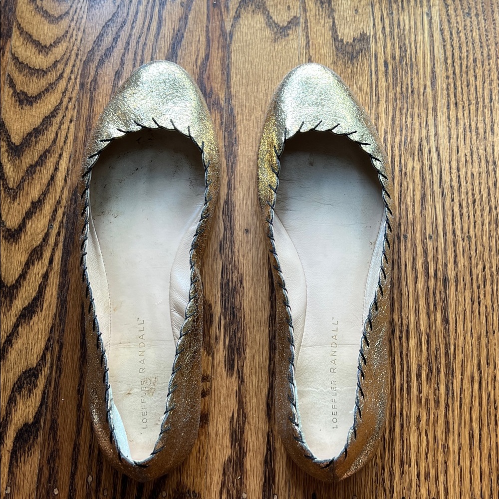 Loeffler Randall
Karlotta Metallic Scalloped Ballerina Flat, Gold Size 9